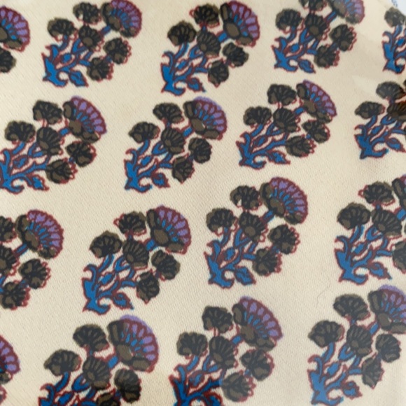 ❤️ Tory Burch Floral Printed Face Mask New - Picture 4 of 4